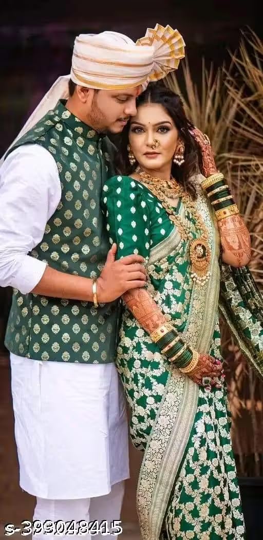 Keshav E-Online Litchi Silk Saree with Woven Design & Running Banarasi Silk Jacquard Blouse Piece Color Green