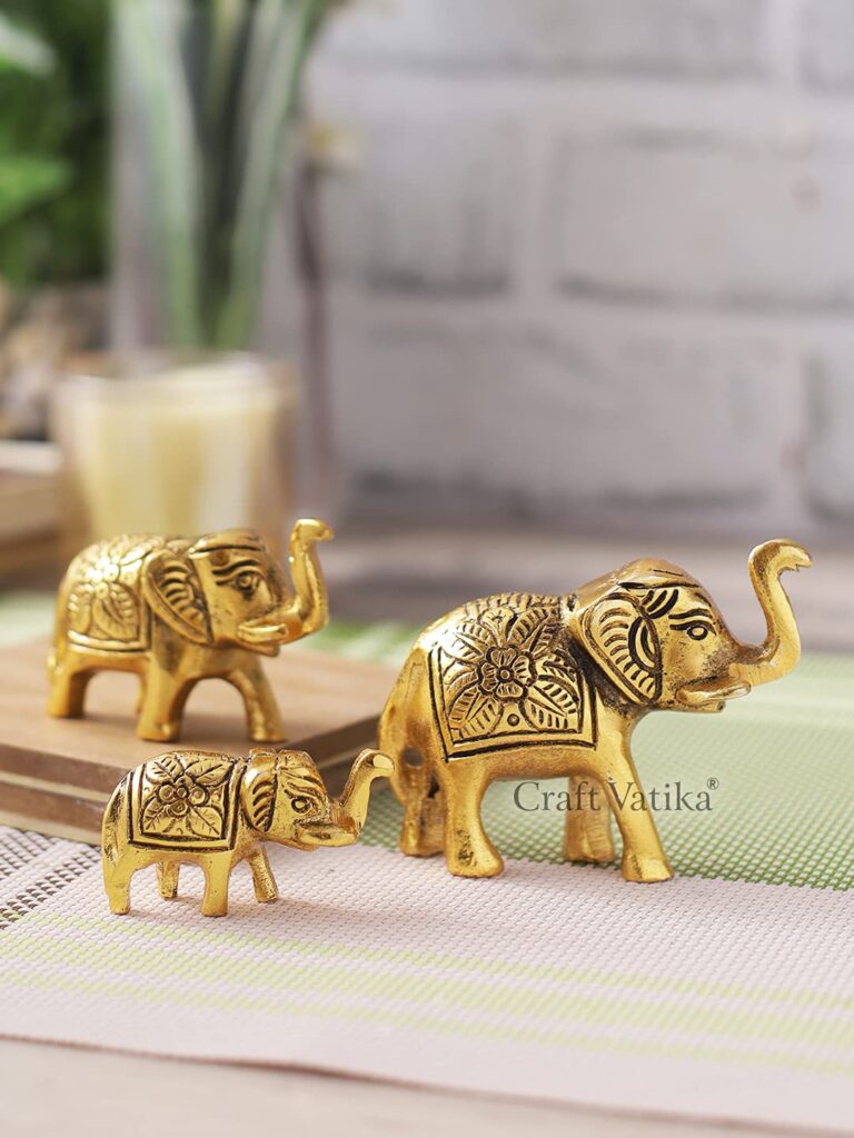 CraftVatika Set of 3 Metal Trunk Up Elephant Family Statue Showpiece Figurine -Fengshui Vastu Lucky – Decorative Items for Home Living Room Decor Living Room Office Desktop & Gifting,Corporate Gift